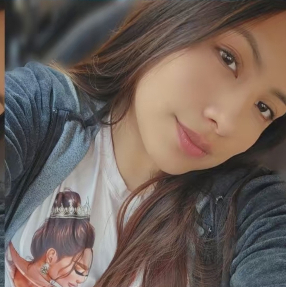 Meet your Posher, Laila